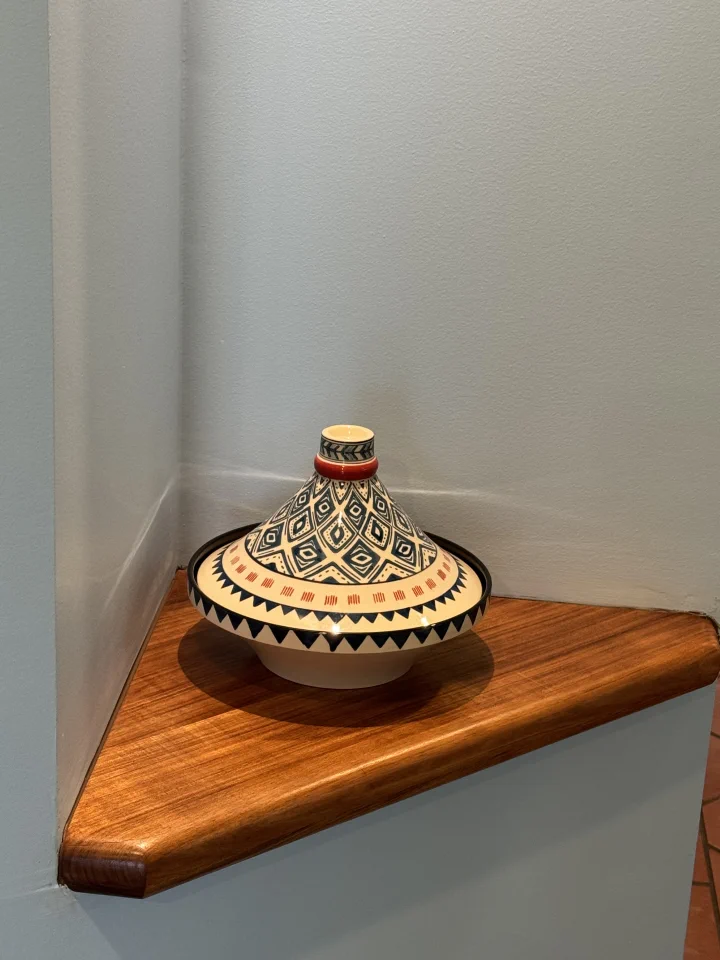 custom commission shelving